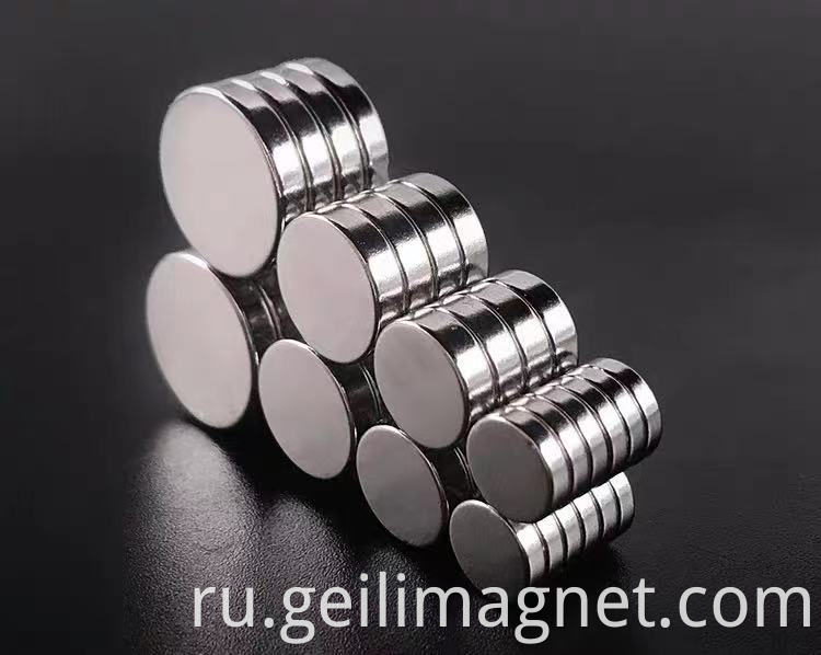 High toughness Round Magnets